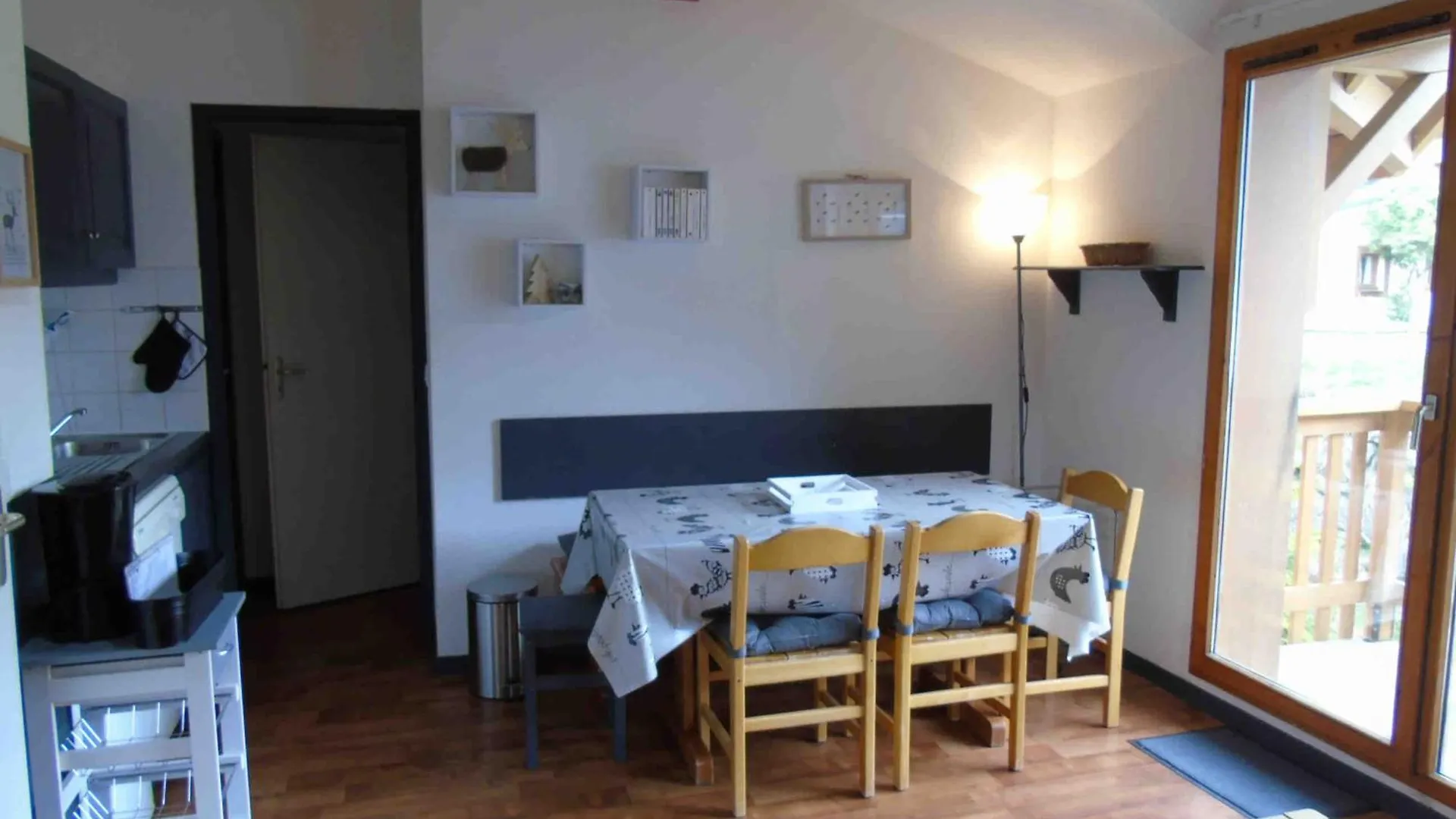 Apartment Appartement Familial A Valfrejus, Proche Des Pistes Et Commerces, Balcon Sud, Tout Equipe, 6 Couchages - Fr-1-561-13