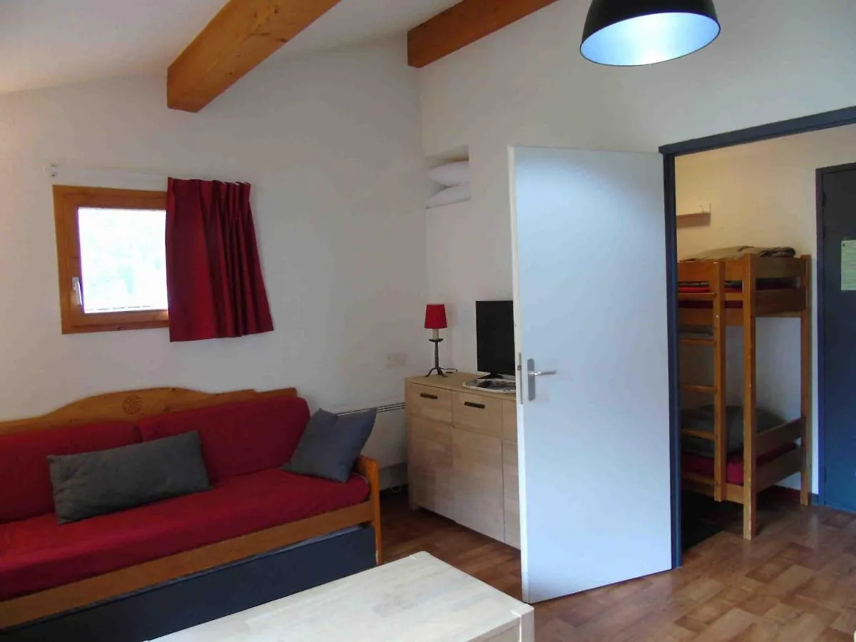 Apartment Appartement Familial A Valfrejus, Proche Des Pistes Et Commerces, Balcon Sud, Tout Equipe, 6 Couchages - Fr-1-561-13